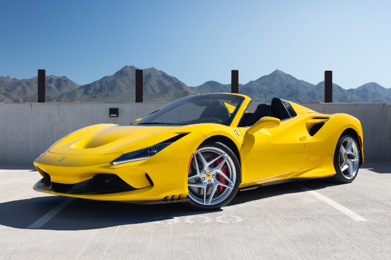 2022 Ferrari F8